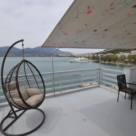 Demetrius's Penthouse * Chalkida