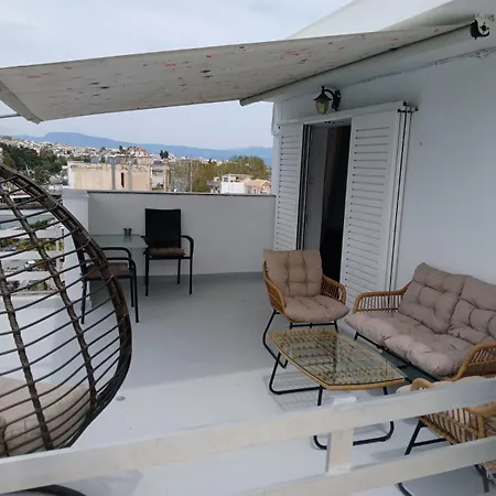Demetrius's Penthouse Apartment Chalkida